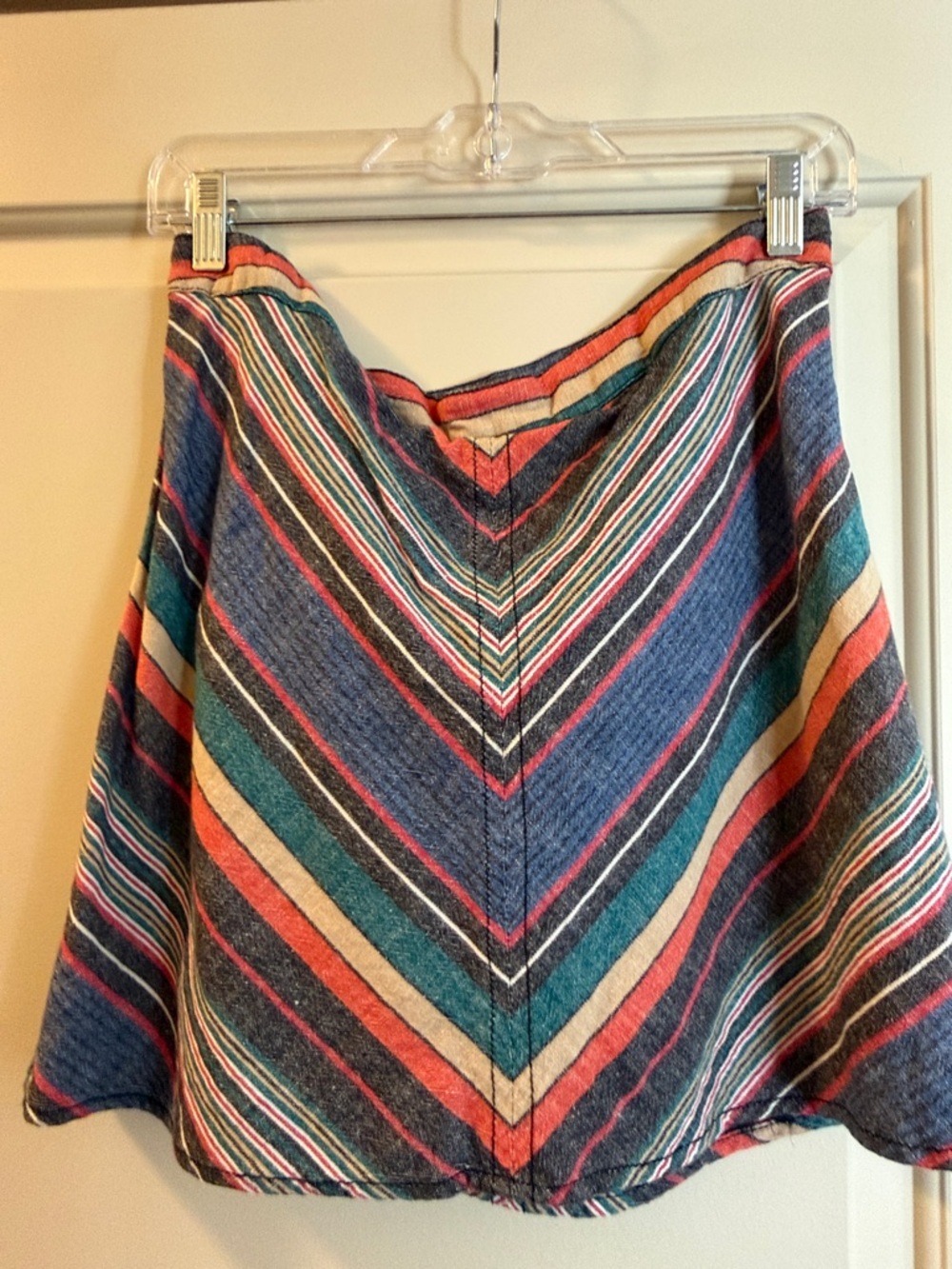 Free People Yours Truly 70’s style Striped Chevron Mini Skirt Size 12 - Picture 2 of 5